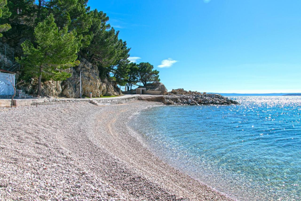 Apartments By The Sea Brela, Makarska - 20778 ภายนอก รูปภาพ